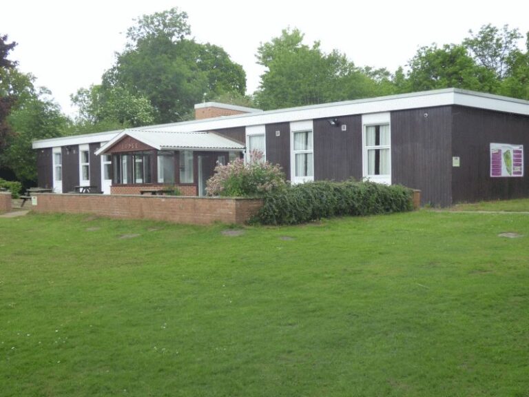 LodgeOutdoors01